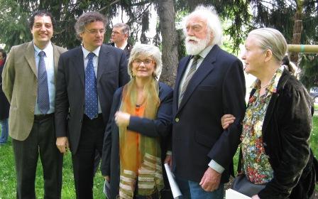 Rosab_Giardinodeigiusti La Rosa Bianca nel giardino dei giusti